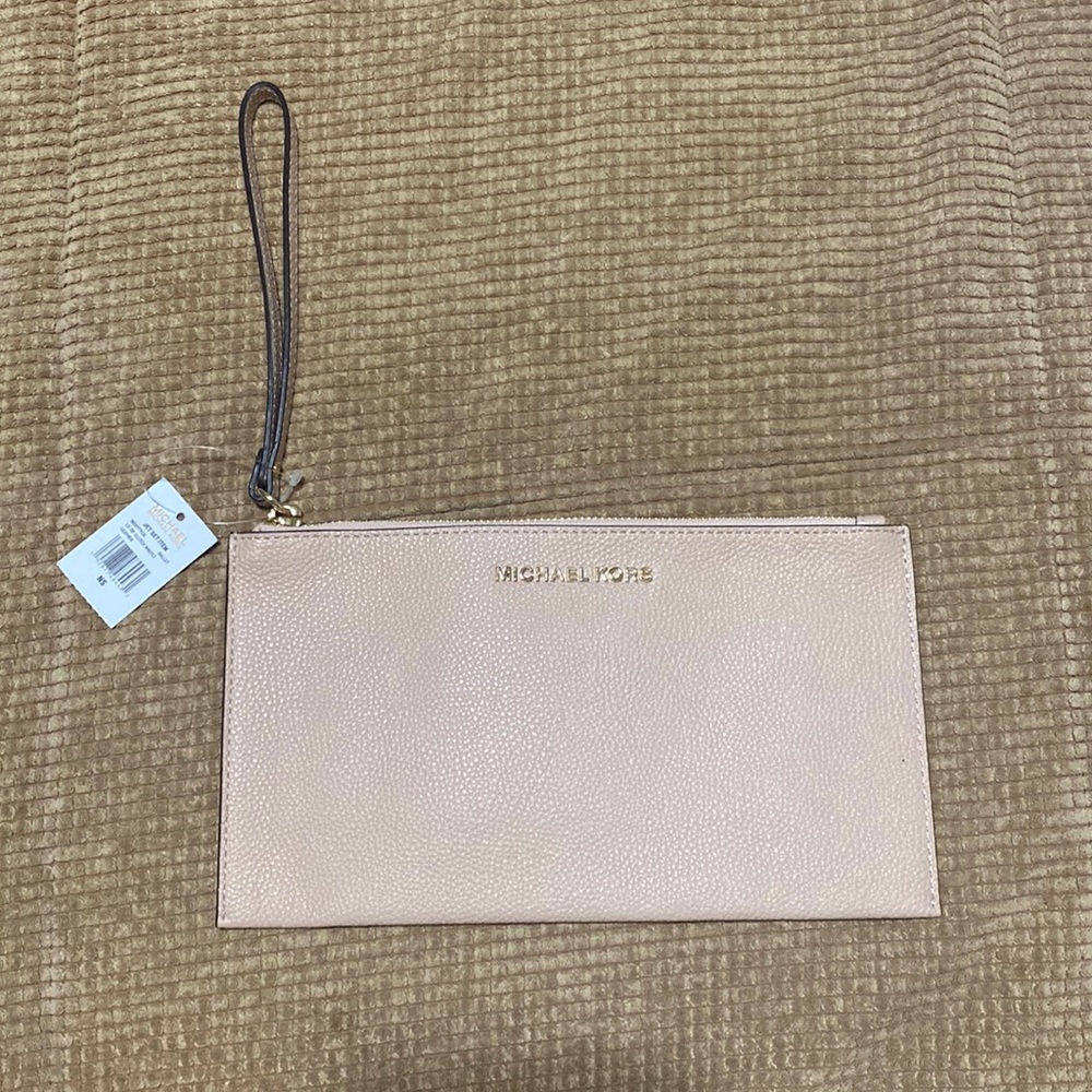 Michael Kors jet set large zip clutch